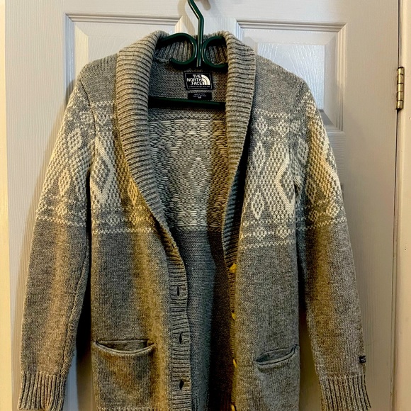 The North Face - XS - Cardigan - Picture 1 of 2